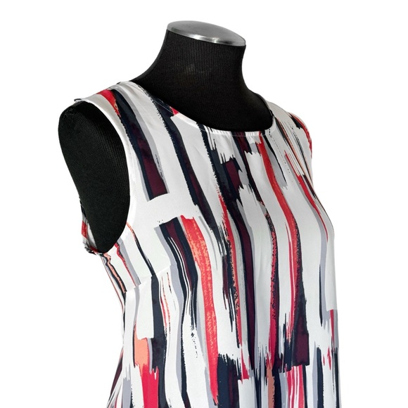 DKNY – Vertical Stripe Sleeveless Top – Medium - Picture 4 of 10